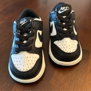Nike Dunk Low “Panda” Baby/Toddler Black/White 4C EUC Sneaker Shoes Slip-On